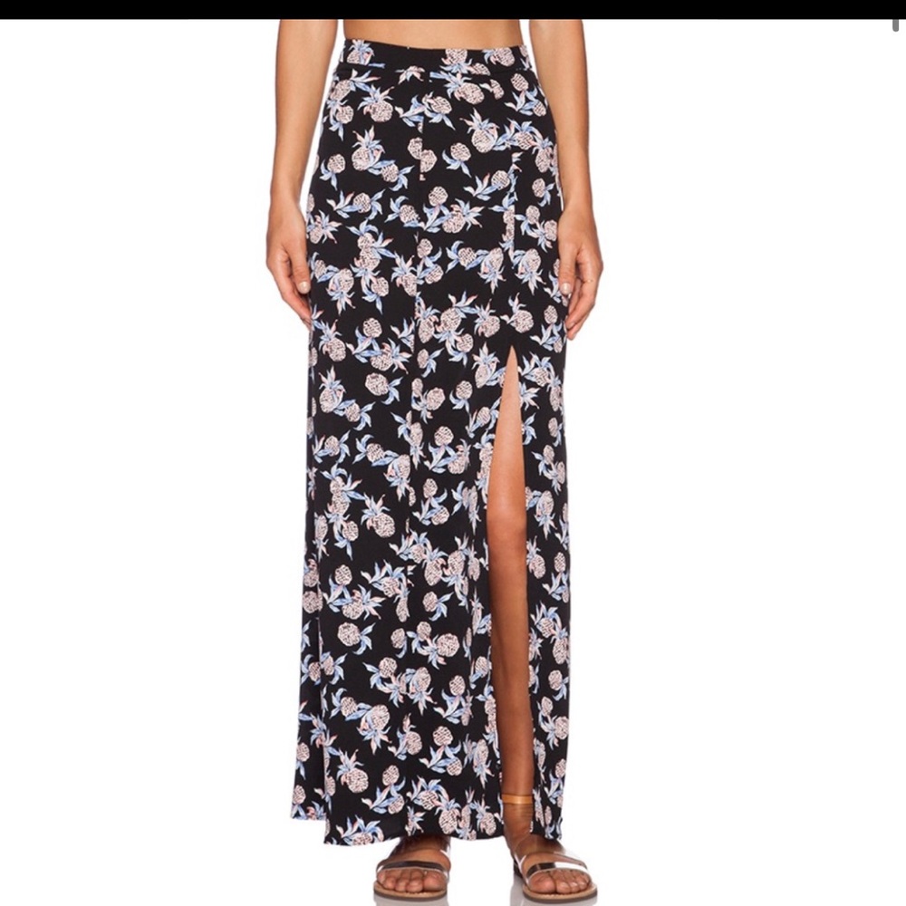 WAYF XS Maxi Pineapple Skirt with Slit